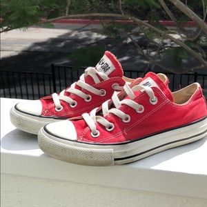 Red converse